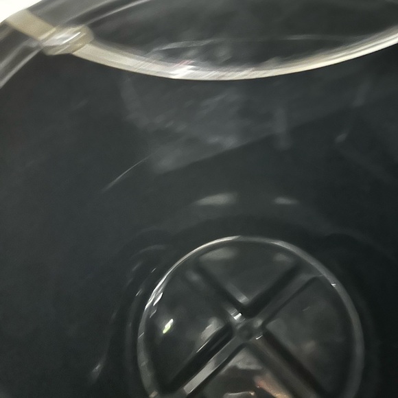 OXO LARGE CAPACITY FROSTED ST STEEL ICE BUCKET WITH ACRYLIC LID, EASY TO CARRY. - Picture 4 of 6